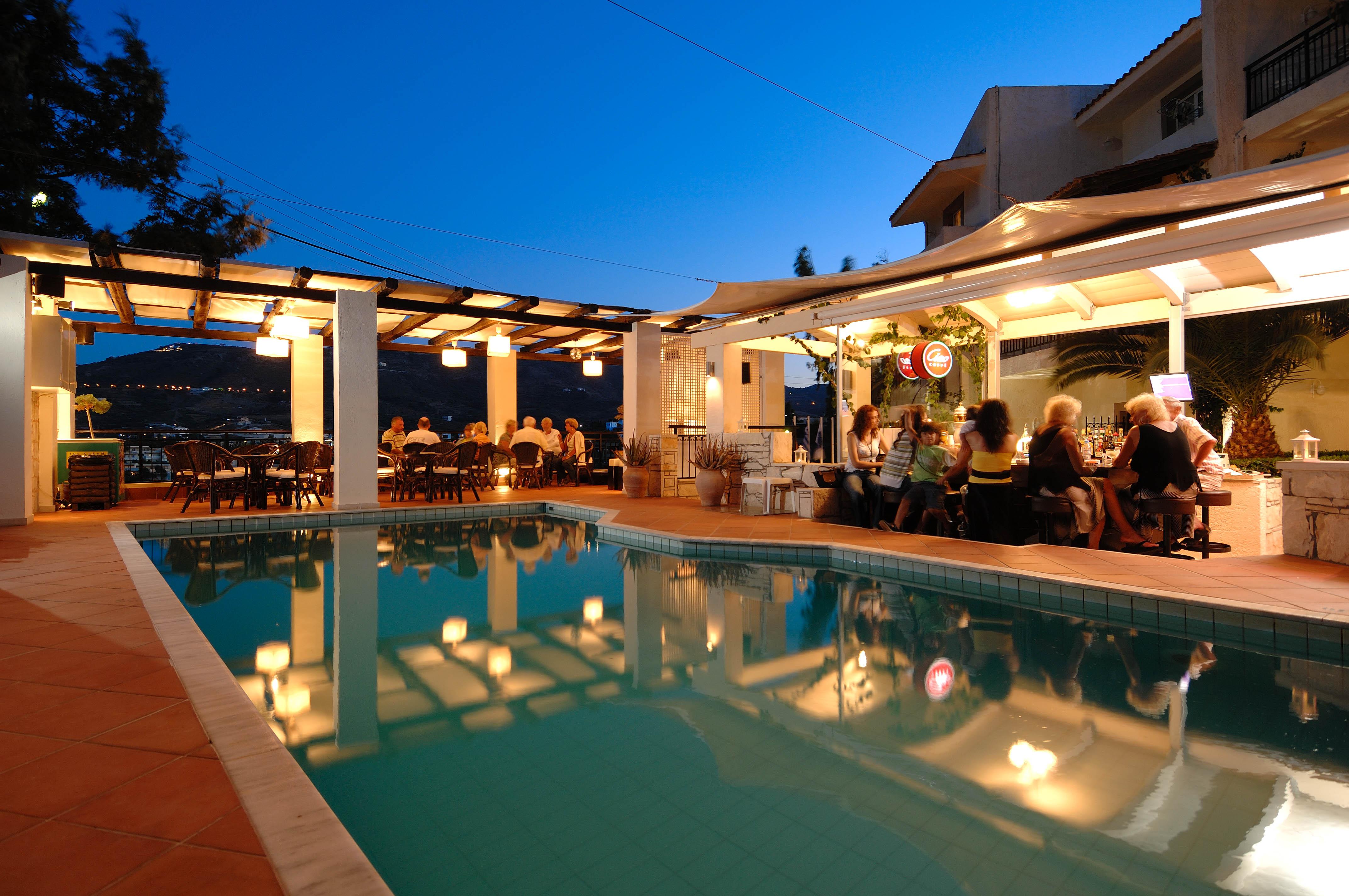 Eva Mare Hotel & Suites - Adults Only อาเยีย เปลาเยีย ภายนอก รูปภาพ