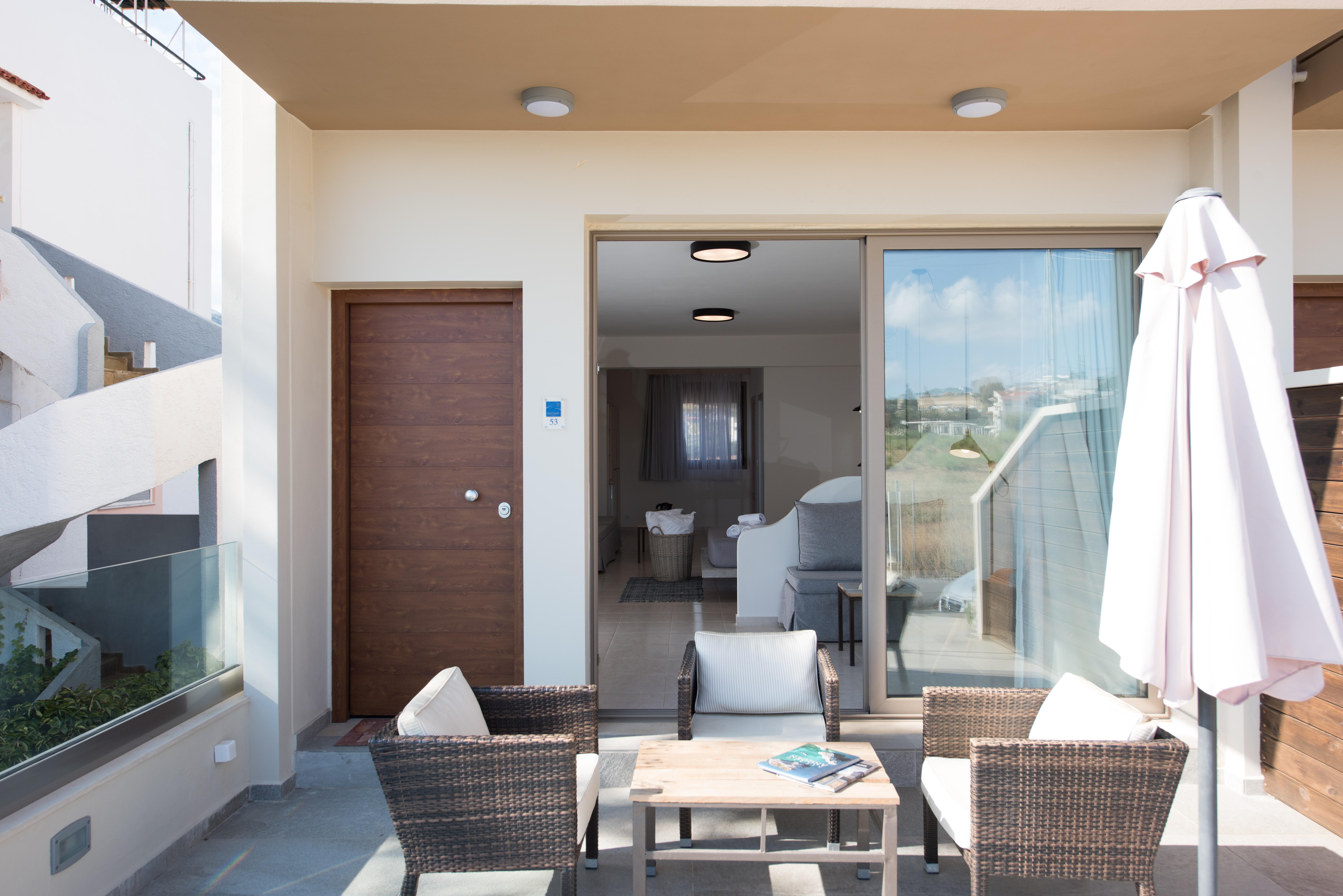 Eva Mare Hotel & Suites - Adults Only อาเยีย เปลาเยีย ภายนอก รูปภาพ