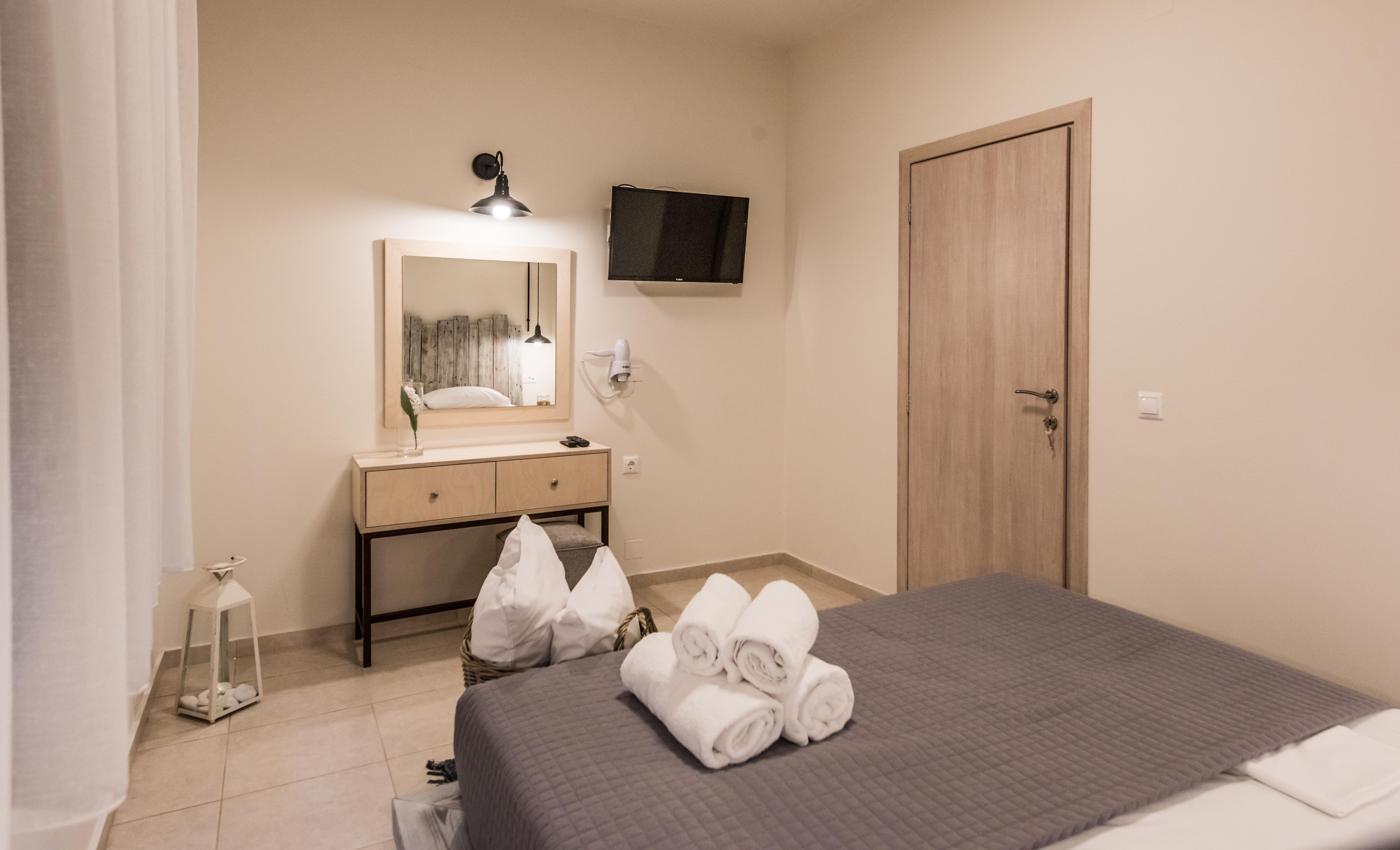 Eva Mare Hotel & Suites - Adults Only อาเยีย เปลาเยีย ภายนอก รูปภาพ